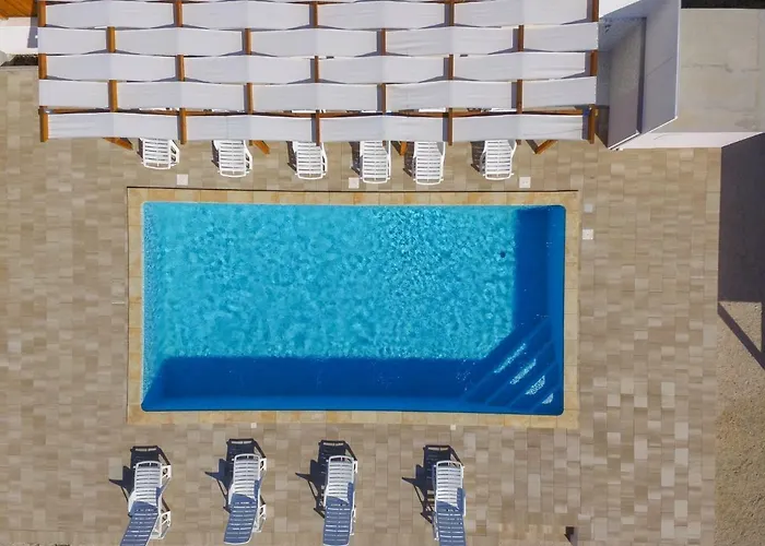 Medanic - Private Pool