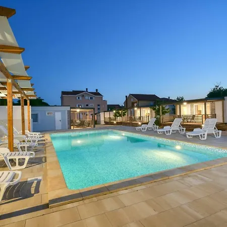 Apartman Medanic - Private Pool