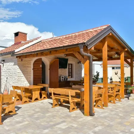 Apartman Medanic - Private Pool *