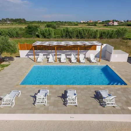 Medanic - Private Pool Apartman Privlaka (Zadar)
