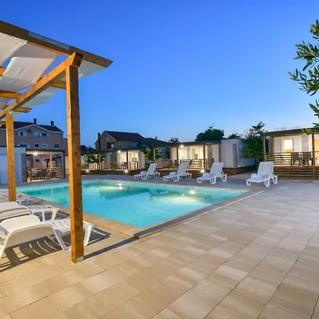 Apartman Medanic - Private Pool *