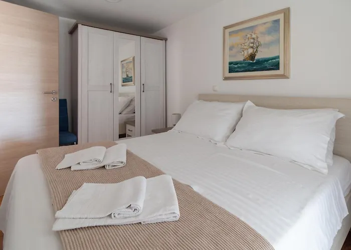 Medanic - Private Pool Apartment Privlaka (Zadar)