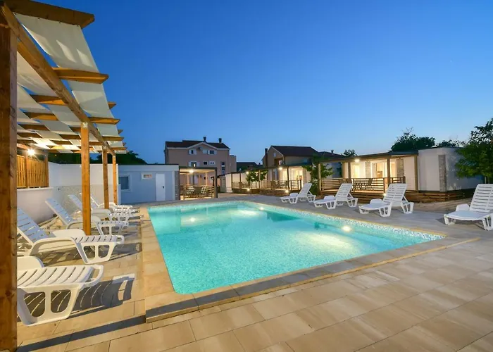 Apartment Medanic - Private Pool